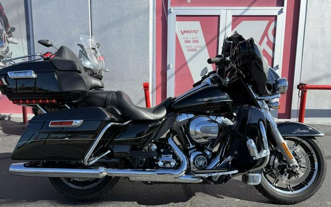 2015 Harley-Davidson® Ultra Limited FLHTK - 03995C