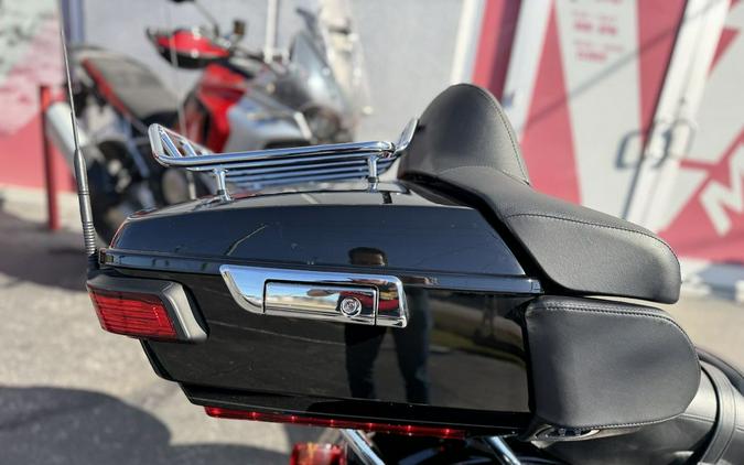 2015 Harley-Davidson® Ultra Limited FLHTK - 03995C
