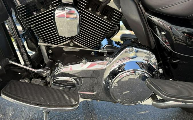 2015 Harley-Davidson® Ultra Limited FLHTK - 03995C