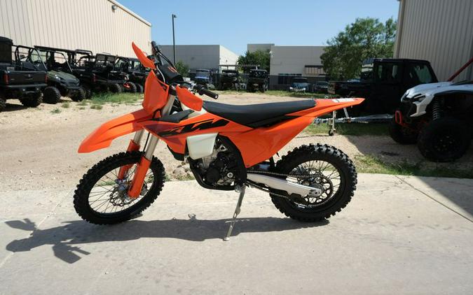 New 2025 KTM 250XCF