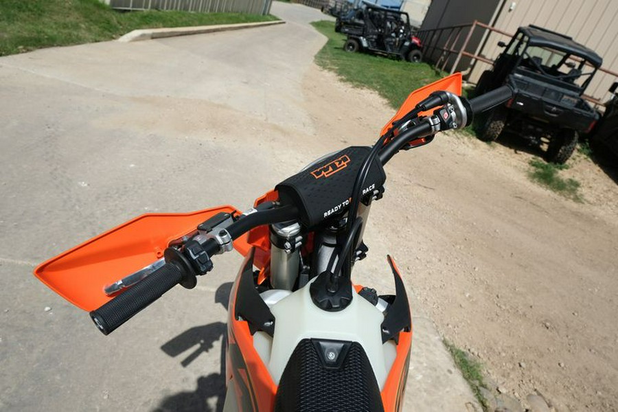 New 2025 KTM 250XCF