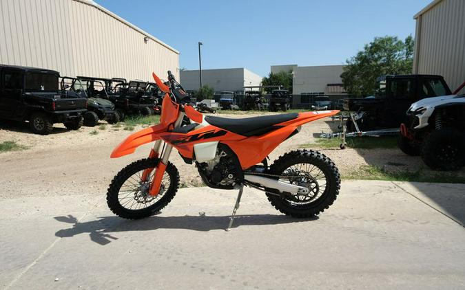 New 2025 KTM 250XCF