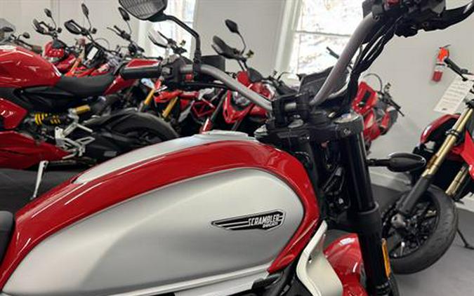 2024 Ducati Scrambler Icon