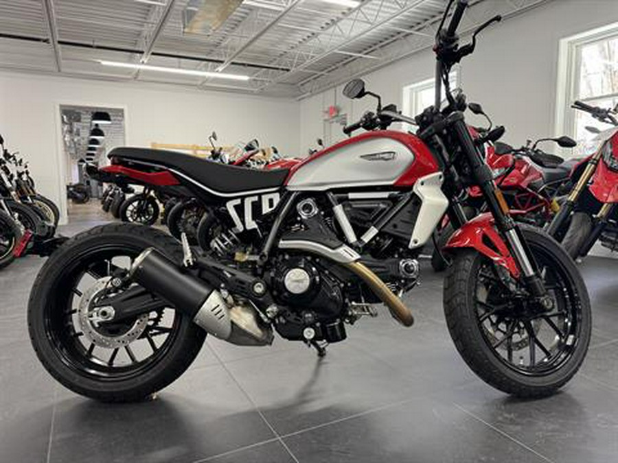 2024 Ducati Scrambler Icon