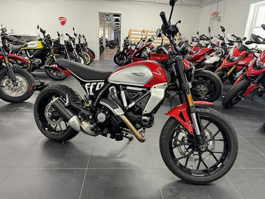 2024 Ducati Scrambler Icon