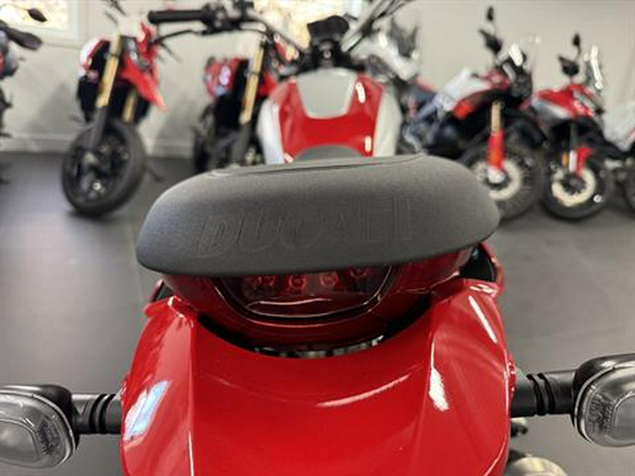 2024 Ducati Scrambler Icon