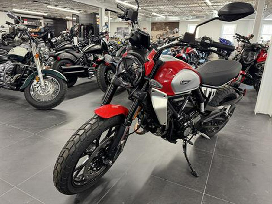 2024 Ducati Scrambler Icon