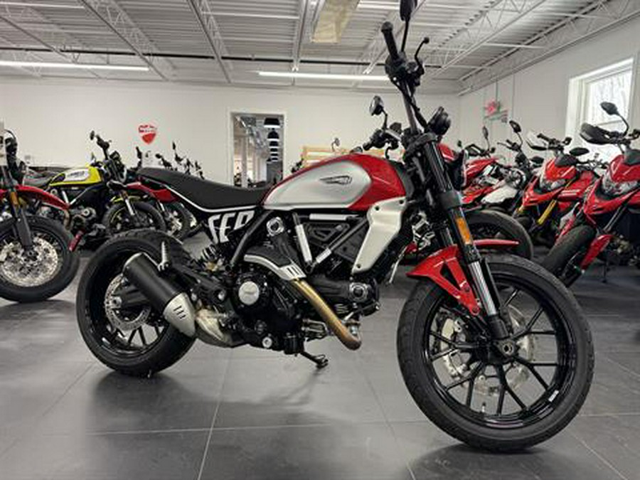 2024 Ducati Scrambler Icon