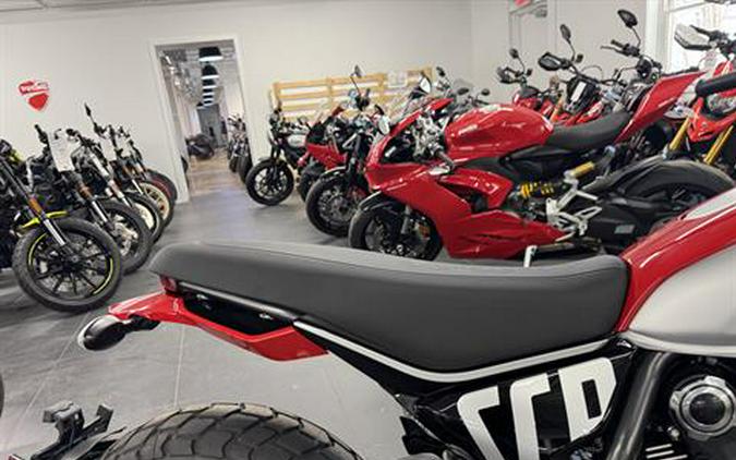 2024 Ducati Scrambler Icon