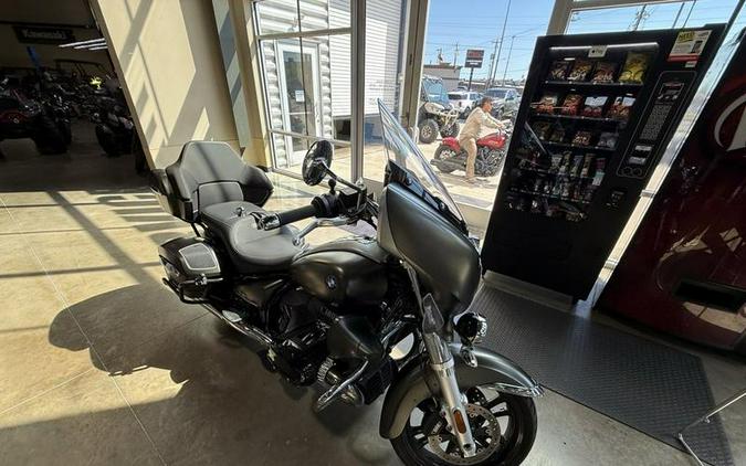 2023 BMW R 18 Transcontinental Manhattan Metallic Matte