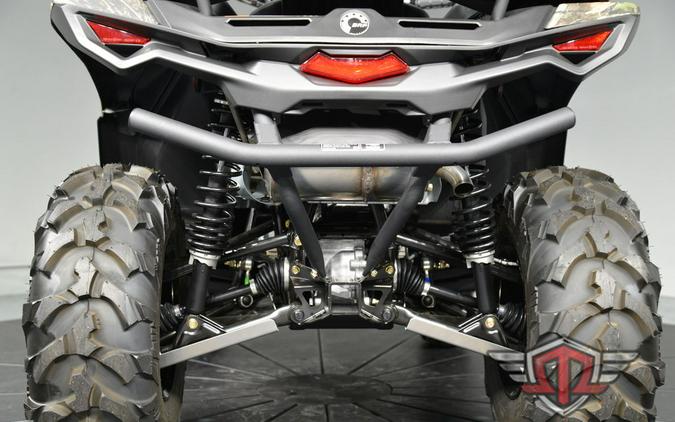 2025 Can-Am Outlander MAX Pro Hunting Edition HD7