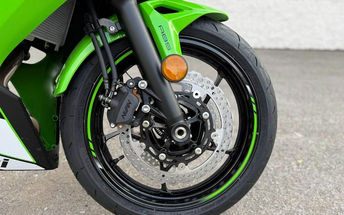 2025 Kawasaki Ninja 650 KRT Edition ABS