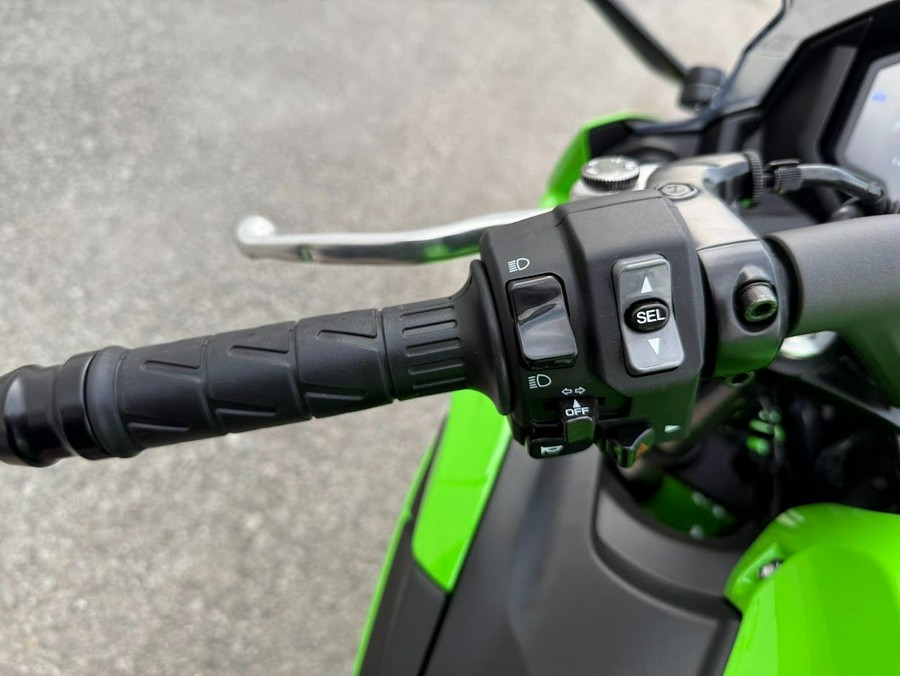 2025 Kawasaki Ninja 650 KRT Edition ABS