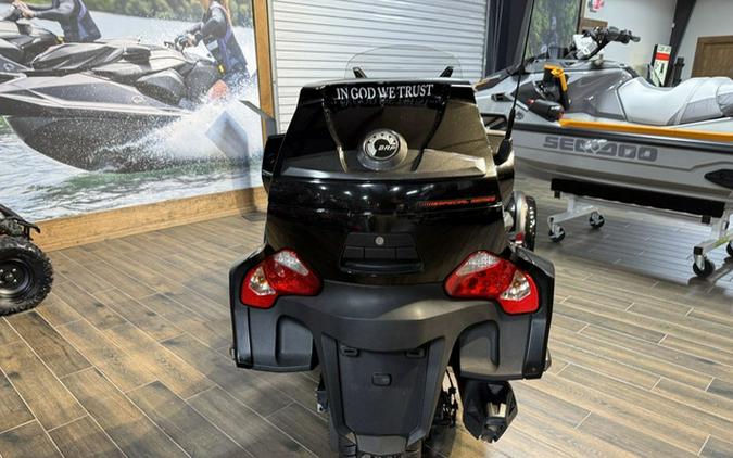 2016 Can-Am Spyder RT-S Special Series 6-Speed Semi-Automatic