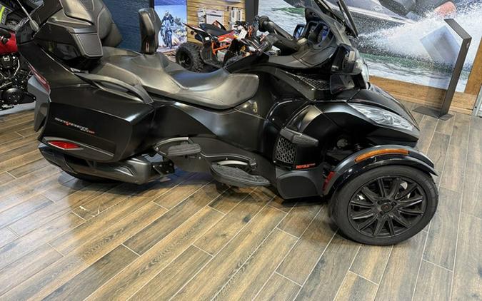 2016 Can-Am Spyder RT-S Special Series 6-Speed Semi-Automatic