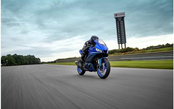 2023 Yamaha YZF-R3 ABS