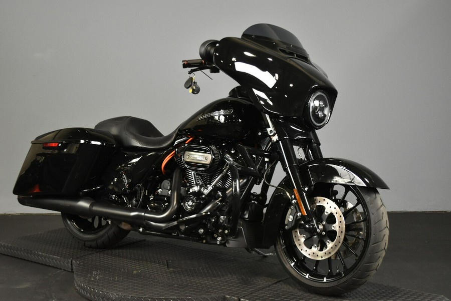 2019 Harley-Davidson Street Glide Special