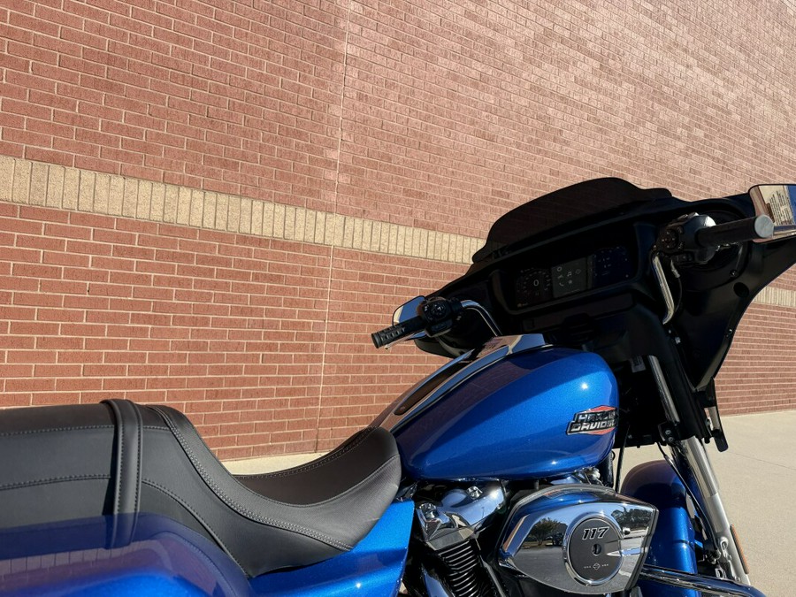 FLHX 2025 Street Glide™