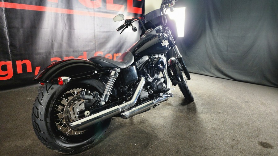 2016 HARLEY-DAVIDSON FXDB - F329121