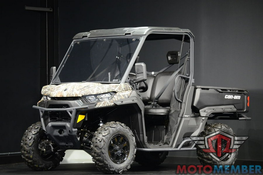 2025 Can-Am Defender DPS HD7