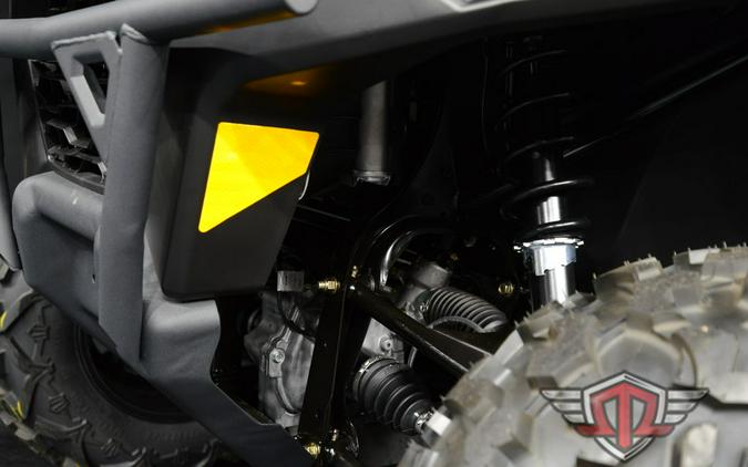 2025 Can-Am Defender DPS HD7