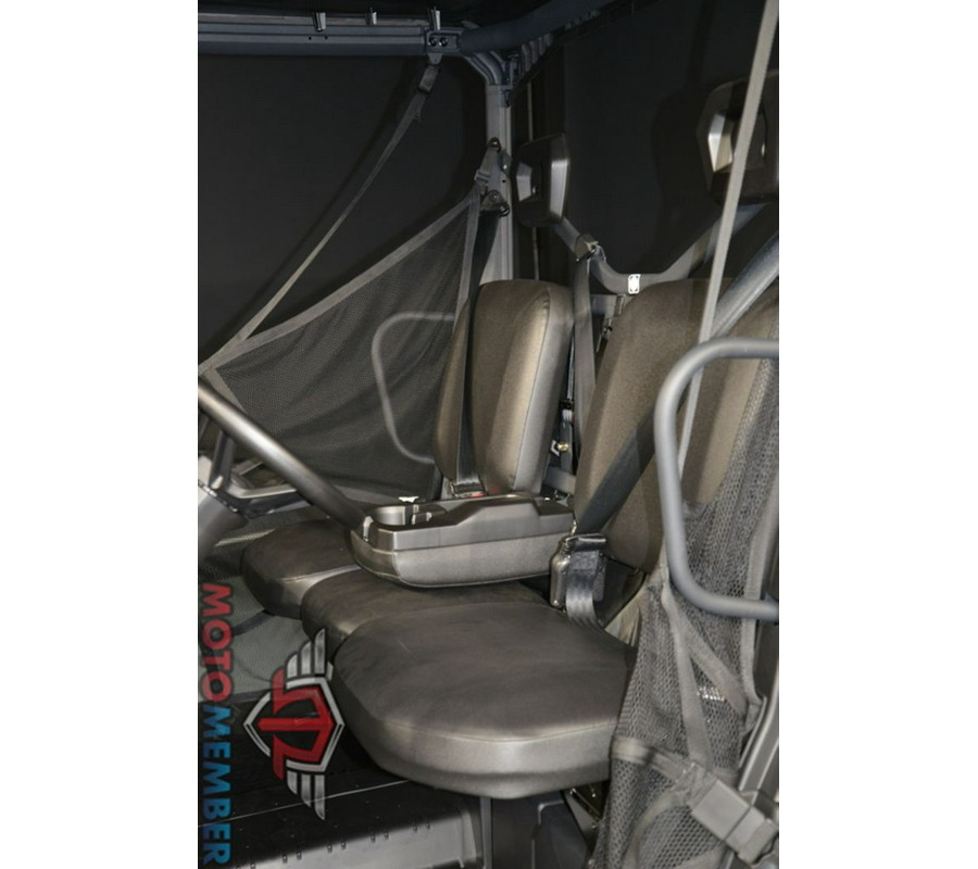 2025 Can-Am Defender DPS HD7