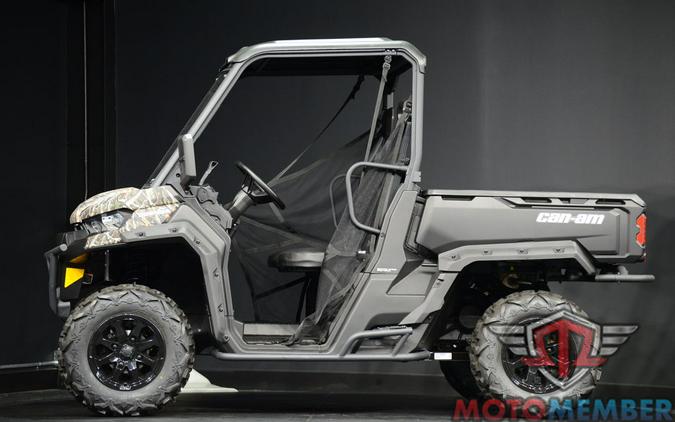 2025 Can-Am Defender DPS HD7