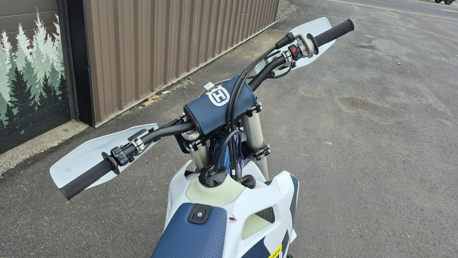 2026 Husqvarna FX 350 - 47109