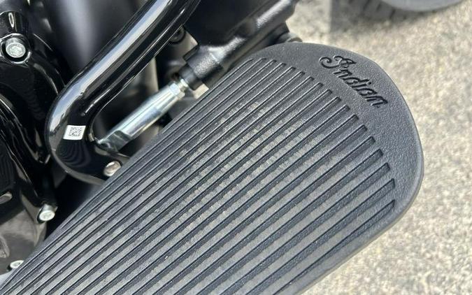 2026 Indian Motorcycle® Springfield ® Dark Horse® Ghost White Metallic Smoke