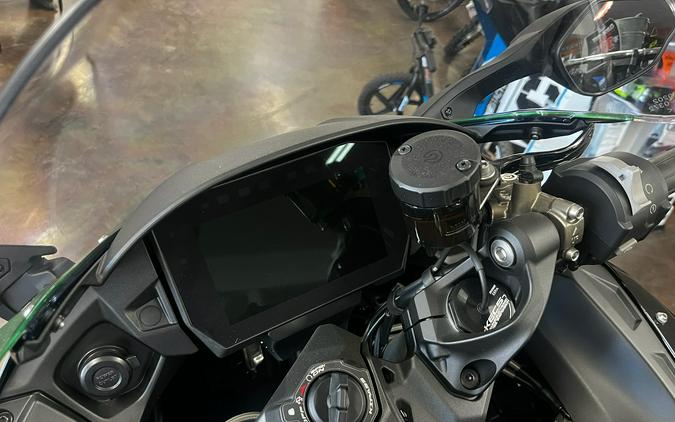 2022 Kawasaki Ninja H2 SX SE