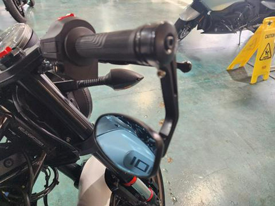 2023 Husqvarna Vitpilen 401