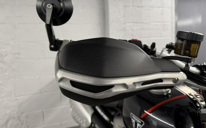 2025 Triumph Scrambler 1200 XE