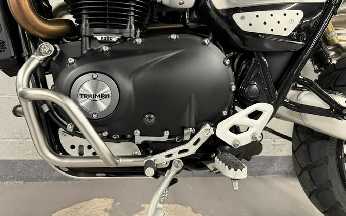 2025 Triumph Scrambler 1200 XE