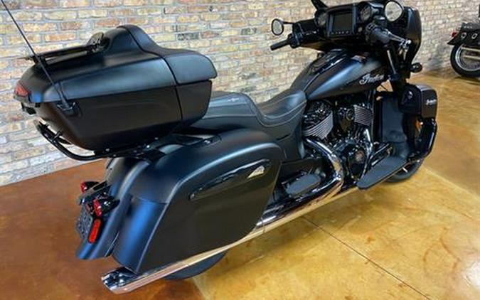 2022 Indian Motorcycle Roadmaster® Dark Horse®