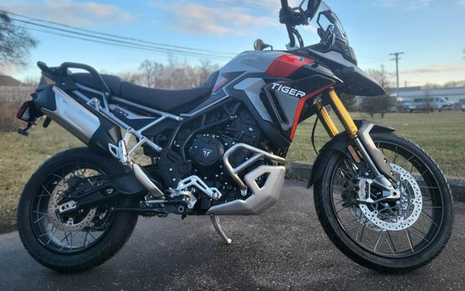 2024 Triumph Tiger 900 Rally Pro Ash Grey / Intense Orange