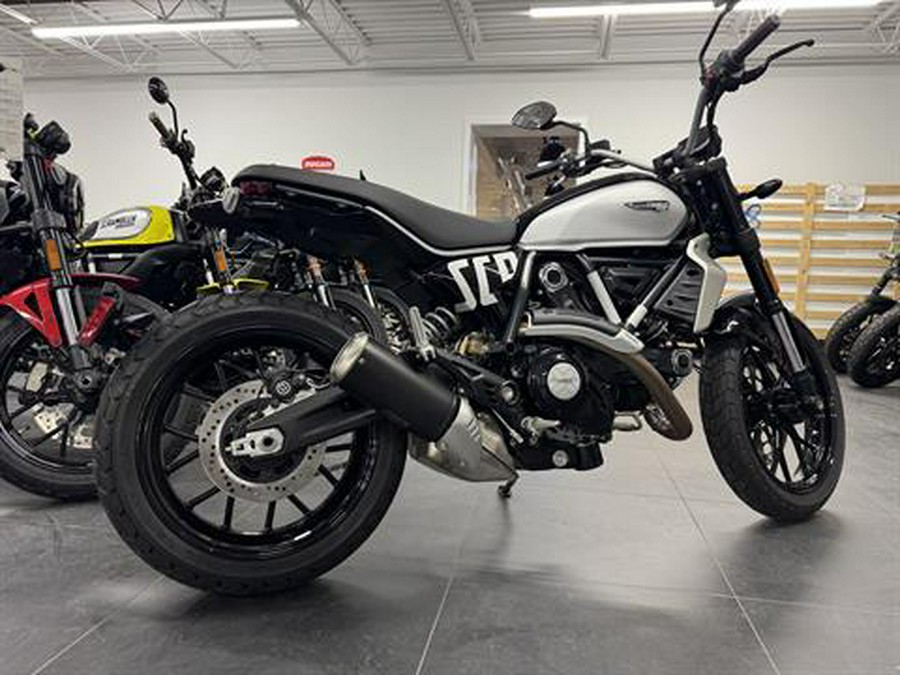 2024 Ducati Scrambler Icon