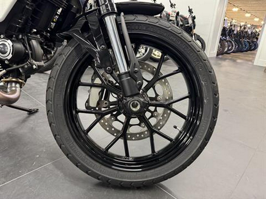 2024 Ducati Scrambler Icon