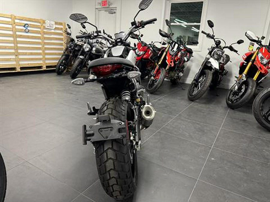 2024 Ducati Scrambler Icon
