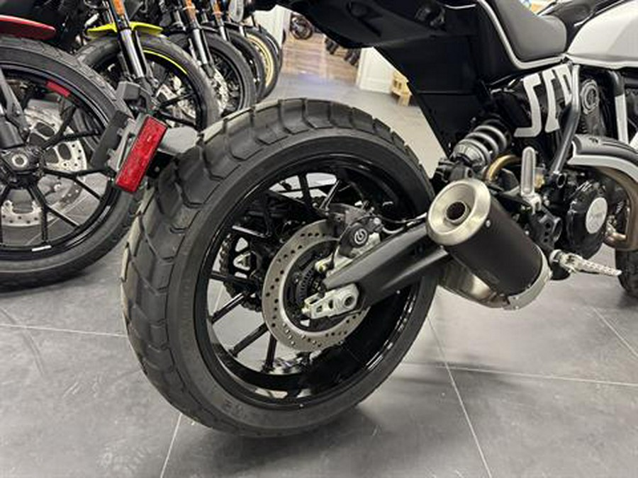2024 Ducati Scrambler Icon