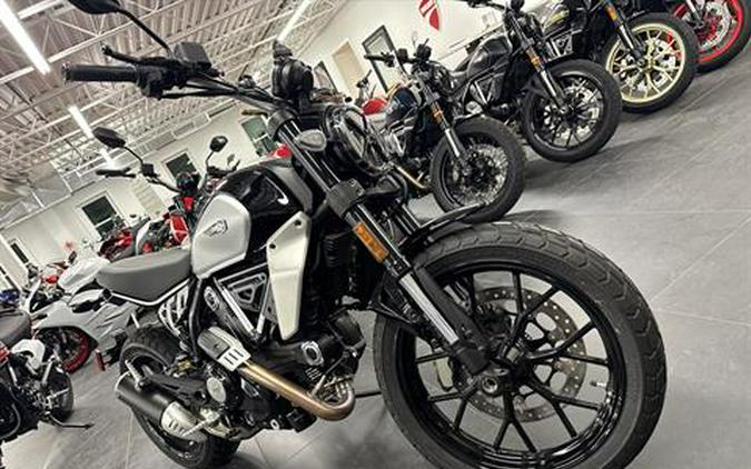 2024 Ducati Scrambler Icon