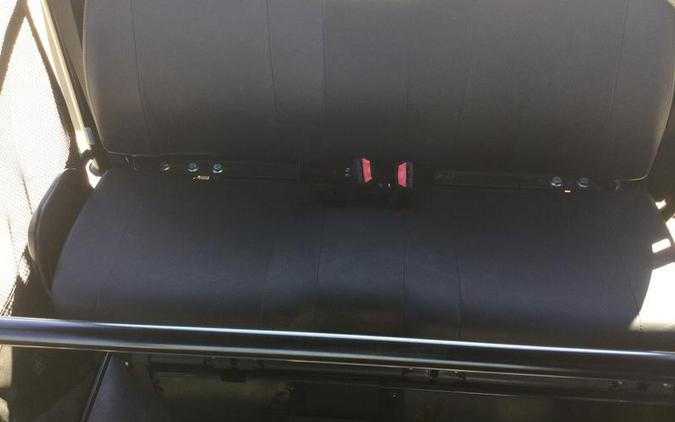 2024 John Deere 4-Passenger Gator™ XUV825M S4