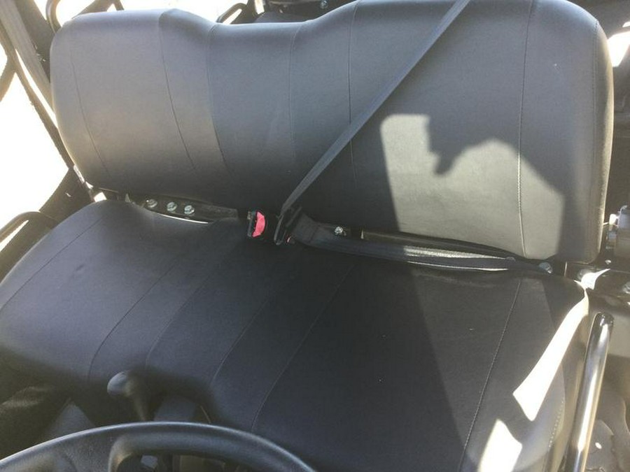 2024 John Deere 4-Passenger Gator™ XUV825M S4