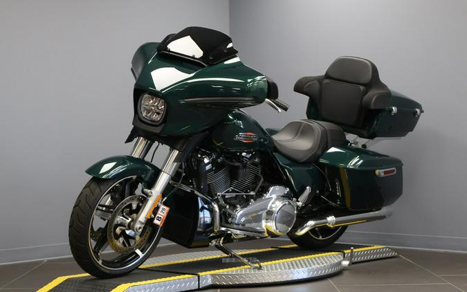 2024 Harley-Davidson® Street Glide® FLHX