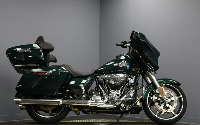 2024 Harley-Davidson® Street Glide® FLHX