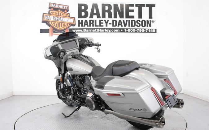 2023 Harley-Davidson FLHXSE CVO™ Street Glide