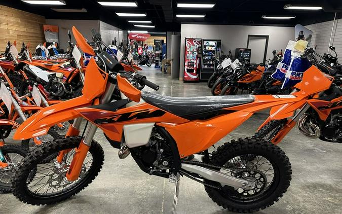 2025 KTM XC 125