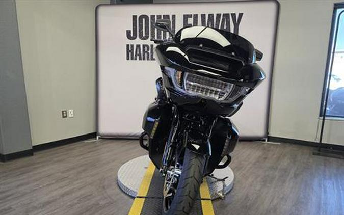 2025 Harley-Davidson Road Glide Base