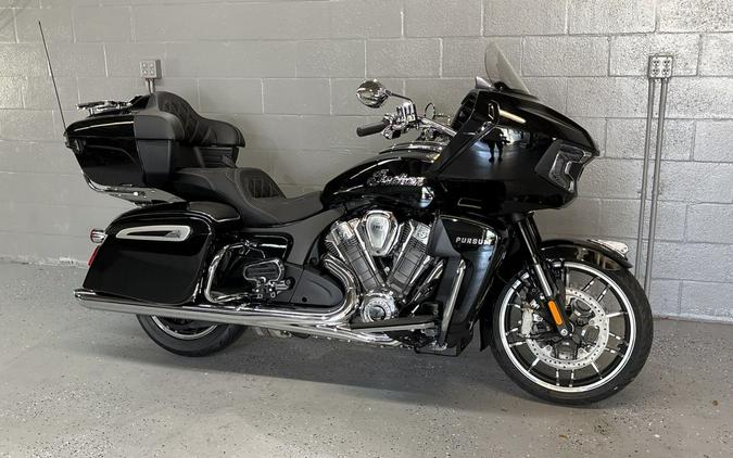 2025 Indian Motorcycle® Pursuit® Limited w/PowerBand Audio Black Metallic
