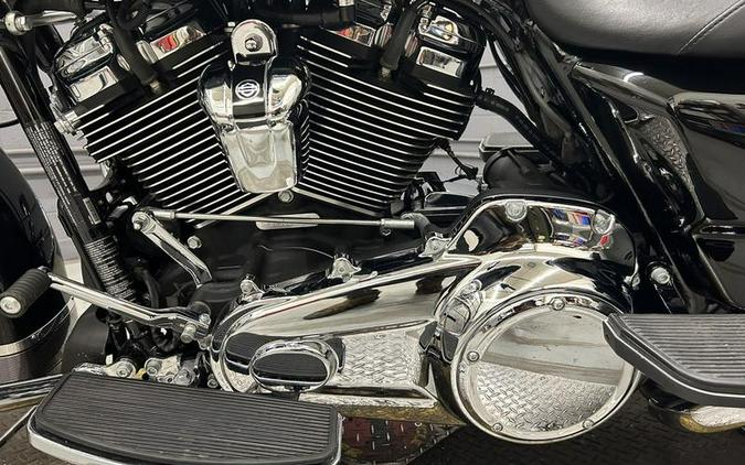 2018 Harley-Davidson® FLHR - Road King®