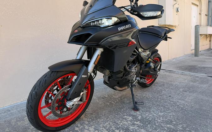 2022 DUCATI MULTISTRADA V2S